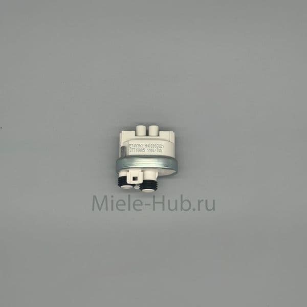 Прессостат датчик давления Miele 6996821  (приближено)